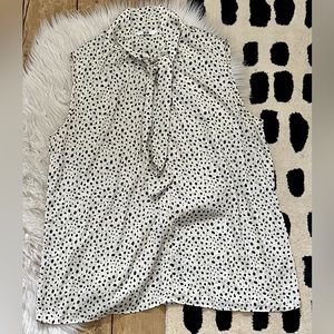 Uniqlo Tie Neck Spotted Blouse off white and Black XL